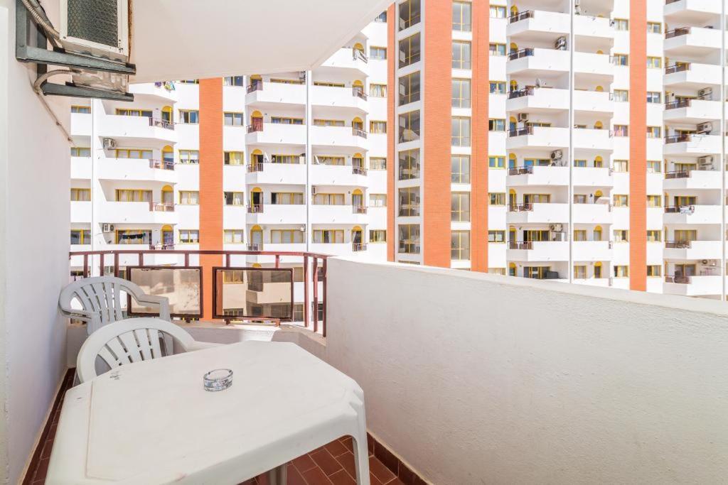 Beach Portimao Apartment ภายนอก รูปภาพ
