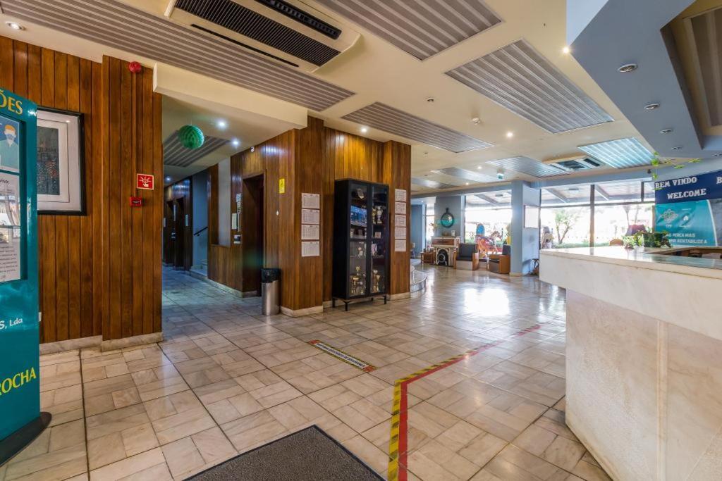 Beach Portimao Apartment ภายนอก รูปภาพ