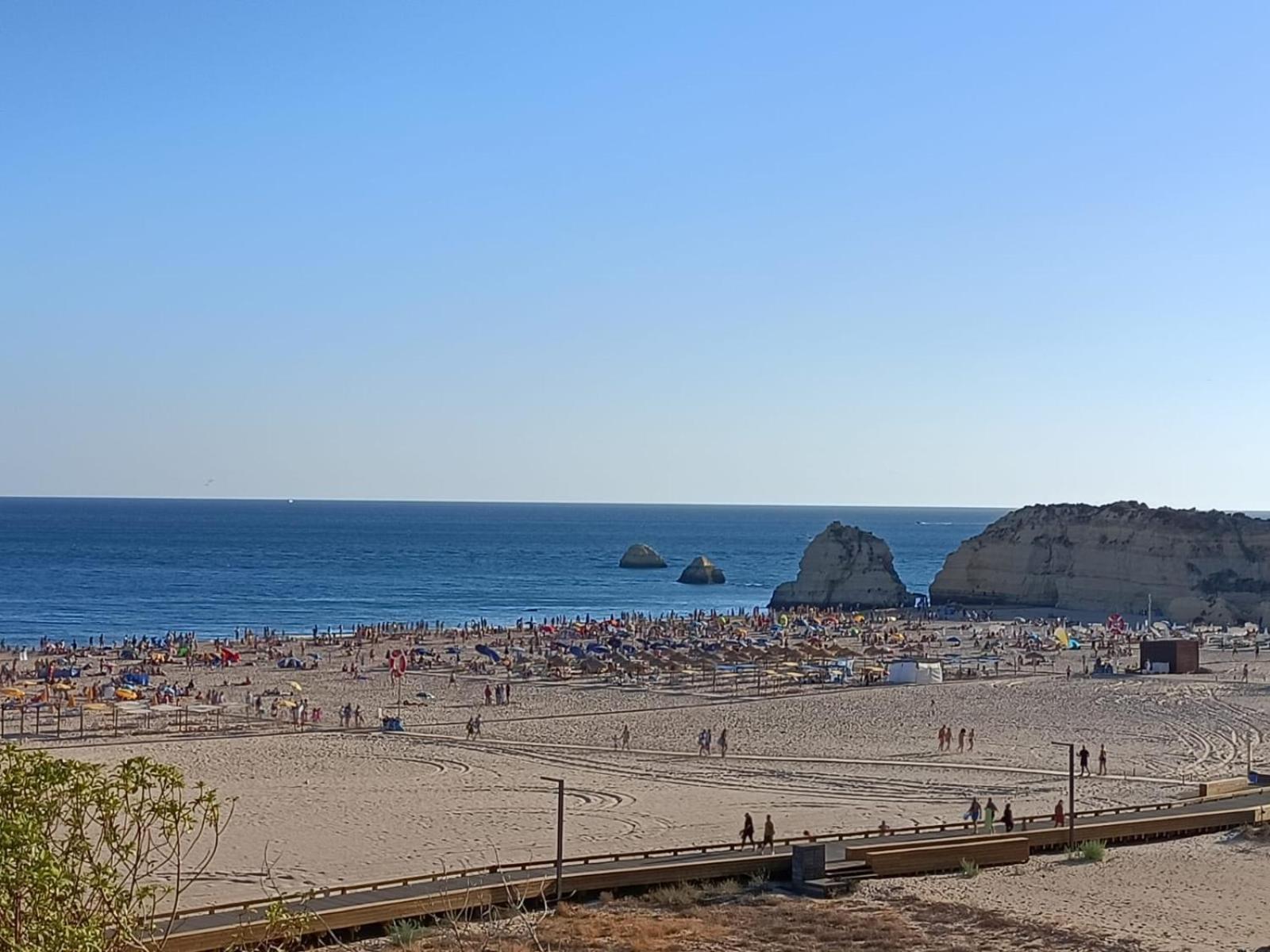 Beach Portimao Apartment ภายนอก รูปภาพ